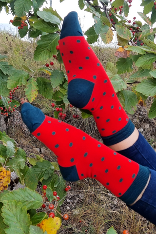TAMPERE merino wool socks with dots